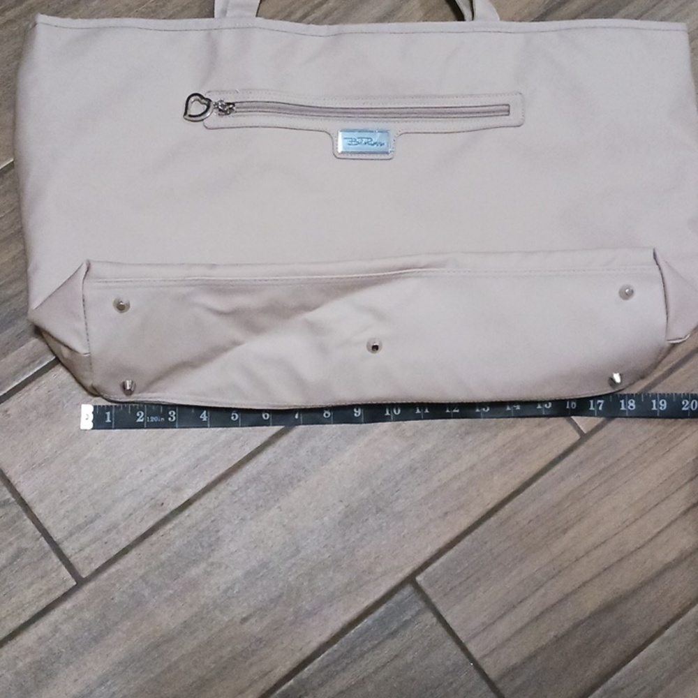 Bella Russo Taupe Tote bag